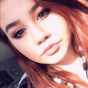 Meet your Posher, Riley